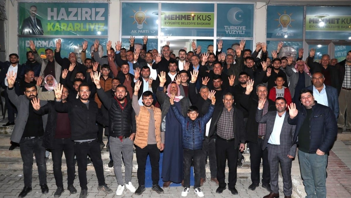 EYYÜBİYE’DE MUHTEŞEM COŞKULU BÜRO AÇILIŞI