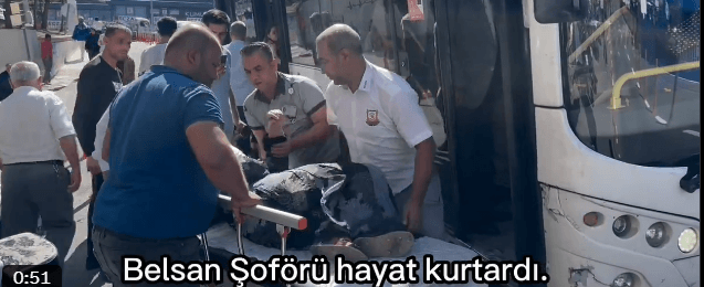 Otobüste Rahatsızlanan Yolcuyu Acil Servise Ulaştırdı!