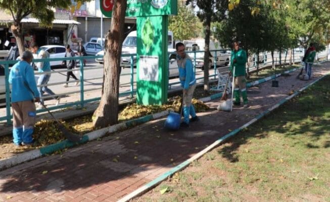 Haliliye Belediyesi’nin Parklarda Hummalı Çalışması Sürüyor