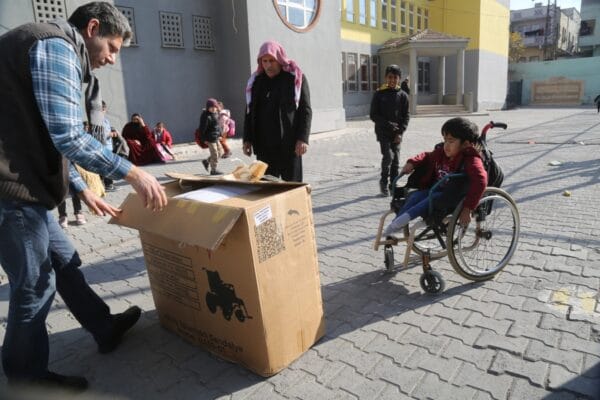 Başkan Kuş Destek Oldu Bir Çocuk Daha Hayata Bağlandı