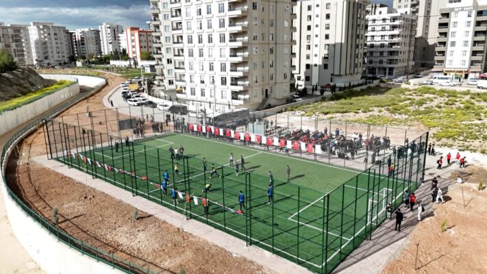 Karaköprü’ye Bir Spor Tesisi Daha Kazandırıldı