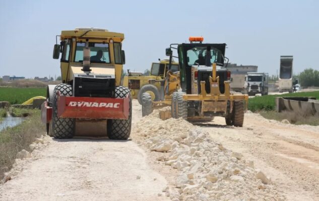 Büyükşehirden yol atağı sürüyor