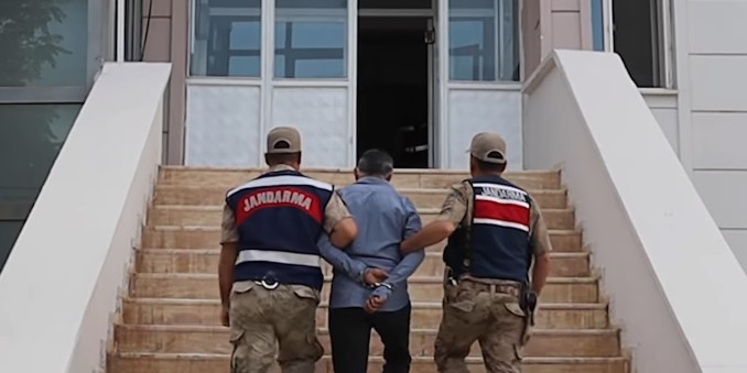 Şanlıurfa Merkezli Uyuşturucu Operasyonunda 20 Kişi Tutuklandı