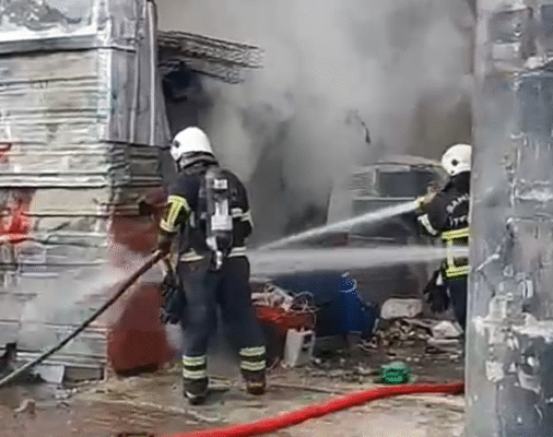 Eyyübiye Ruha Mahallesi’nde İş Yeri Yangını Kısa Sürede Kontrol Altına Alındı