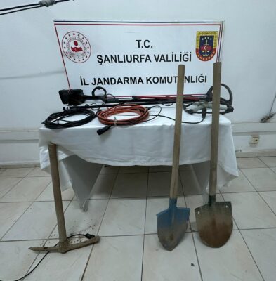 Suruç’ta Kaçak Kazıya Suçüstü: 4 Kişi Jandarma Operasyonuyla Yakalandı