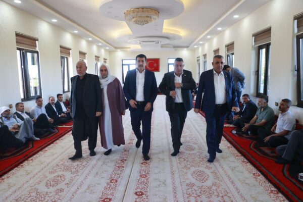 Kanaat önderleri devreye girdi: Husumet tatlıya bağlandı