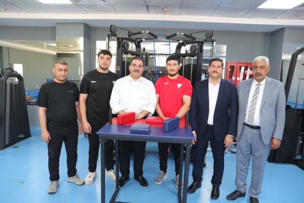BAŞKAN CANPOLAT’TAN DÜNYA ŞAMPİYONU OCAKOĞLU’NA MORAL ZİYARETİ