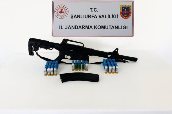 Şanlıurfa’da Onlarca Silah Ele Geçirildi