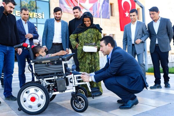 Özyavuz: Engelli Kardeşlerimizin Her Zaman Yanında Olduk